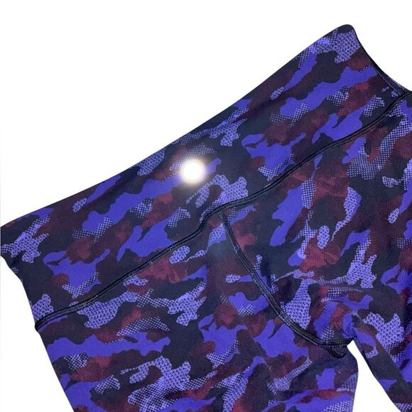 LULULEMON ATHLETICA blue black Wunder Under Crop III Camo Emperor leggings sz 8 - Picture 6 of 7